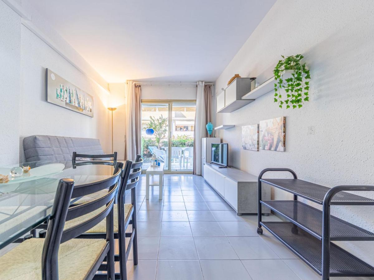 Apartment Golf De Sant Jordi By Interhome Кембрилс Екстериор снимка